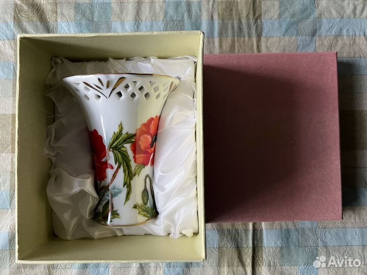 Блюдо для торта, кружки, новые