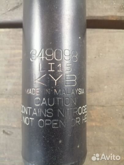 Амортизатор задний Kia Rio 3