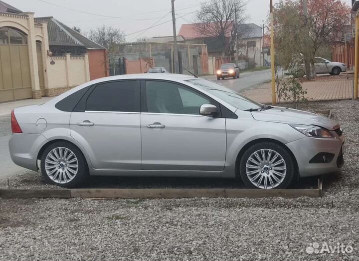 Стекла на ford focus 2
