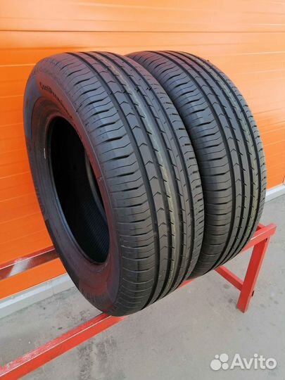 Continental ContiPremiumContact 5 235/65 R17 104V