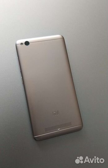 Смартфон Xiaomi