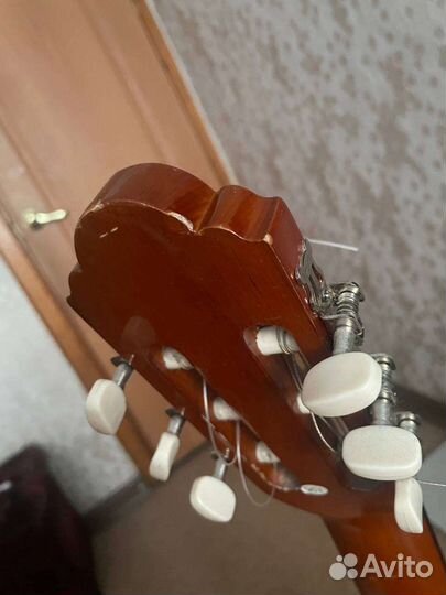 Классическая гитара бу