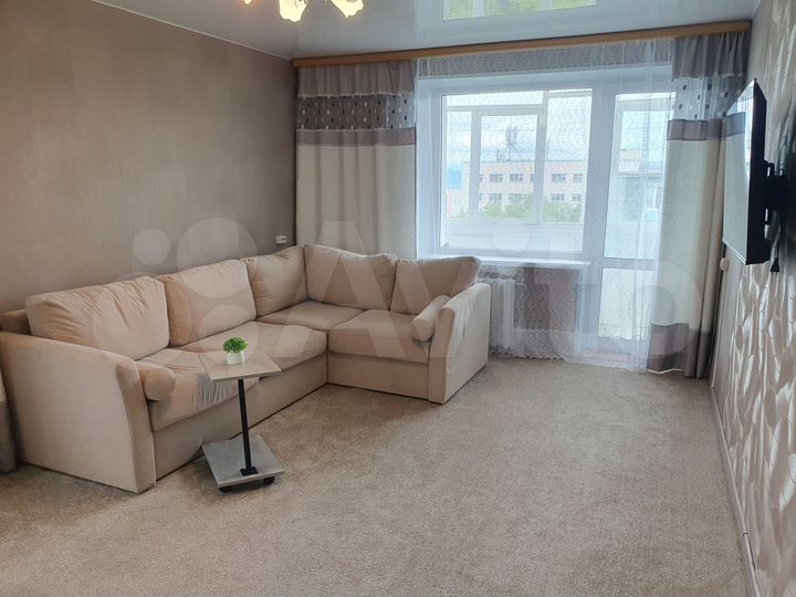 2-к. квартира, 50 м², 4/4 эт.