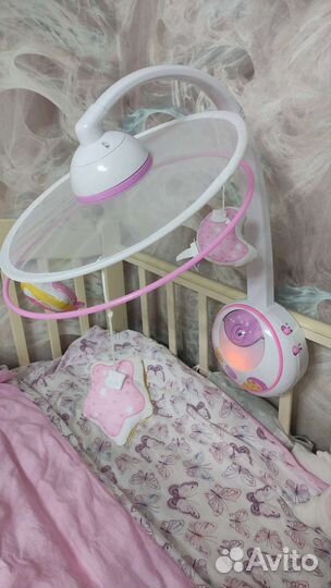 Мобиль на кроватку chicco для девочки