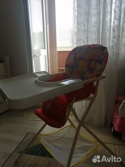 Стульчик для кормления