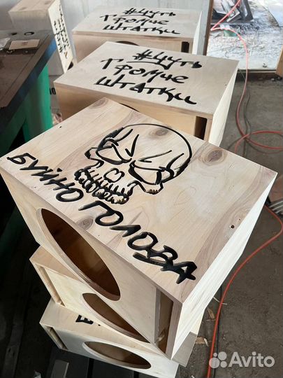 Короб под 12 сабвуфер буйно голова