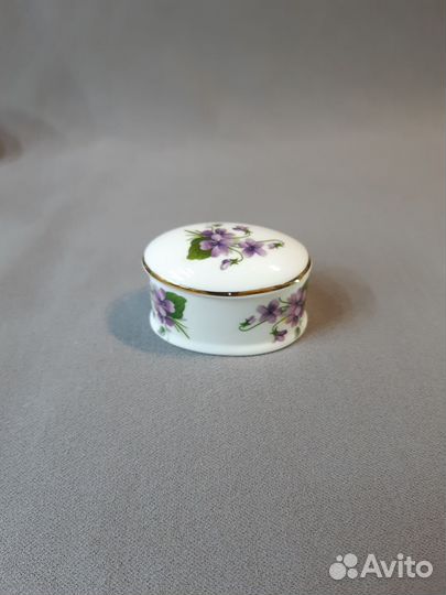 Старинная фарфоровая шкатулочка для колец. Англия