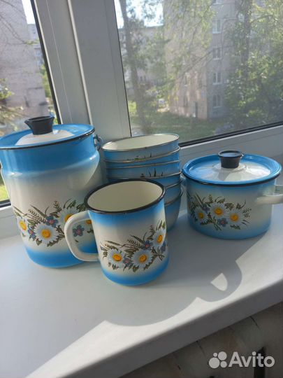 Набор посуды эмалированной
