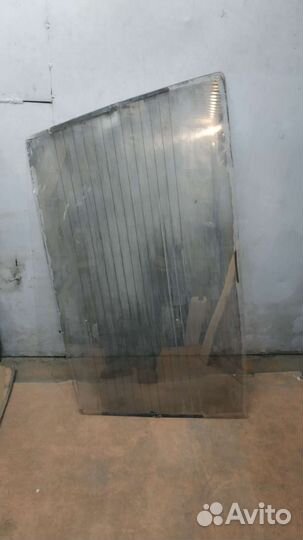 Заднее стекло багажника 2108