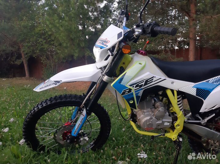 Мотоцикл BSE Z3Y с птс