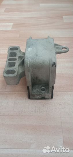 Подушка Skoda Octavia