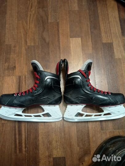 Хоккейные коньки Bauer Vapor X500 (9D)