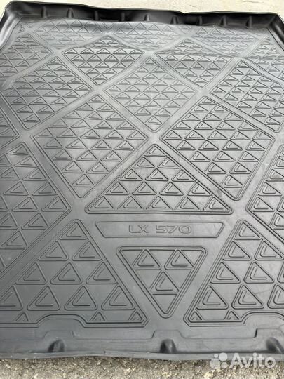 Коврик в багажник Lexus LX