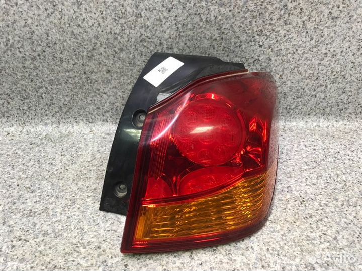 Фонарь правый Mitsubishi Asx