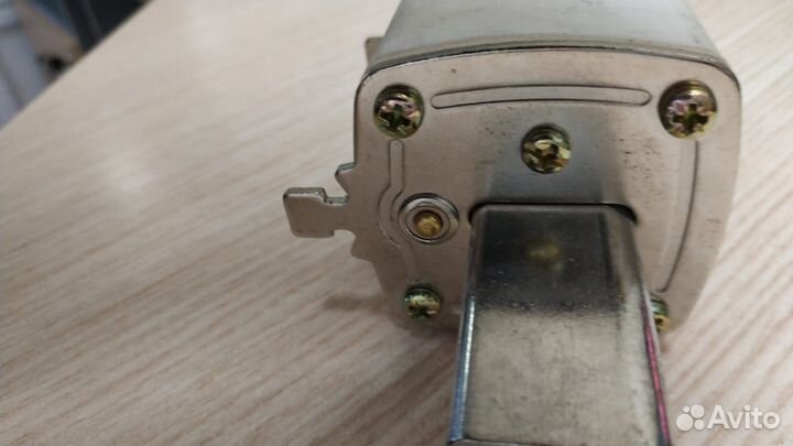 Вставка предохранителя плавкая ппни-37 200А