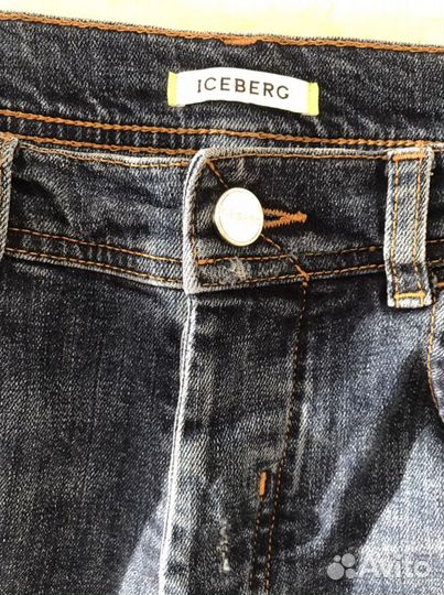 Джинсы Iceberg 26