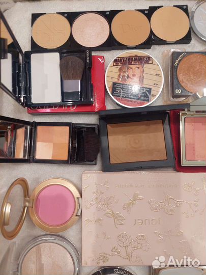 Пудра,румяна,бронзер