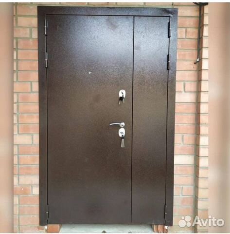 Дверь входная металлическая