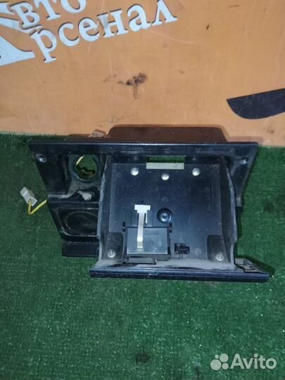 Пепельница Газ 31105 406 2006