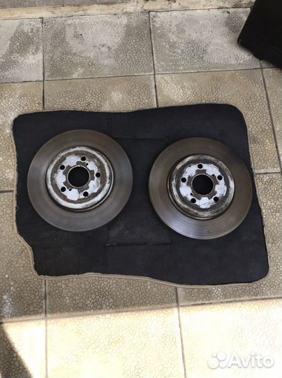 Тормозные диски Lexus