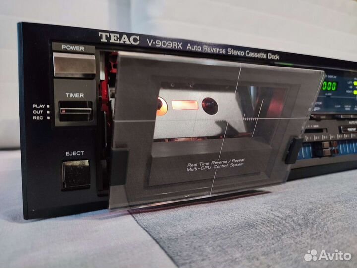 Teac V-909RX /1983/100В/ Кассетная дека
