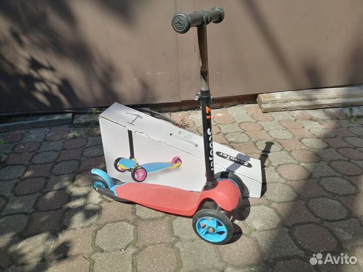 Самокат детский трехколесный