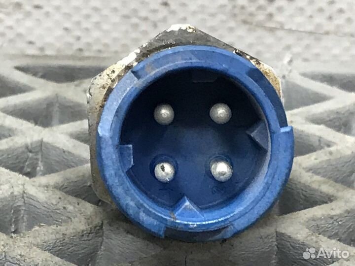 Датчик давления масла Daf XF106