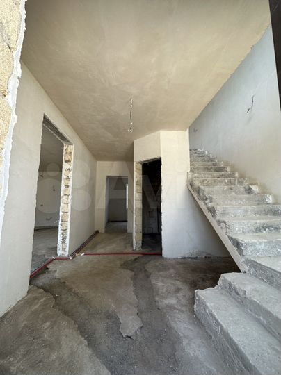 Дом 200 м² на участке 2,5 сот.