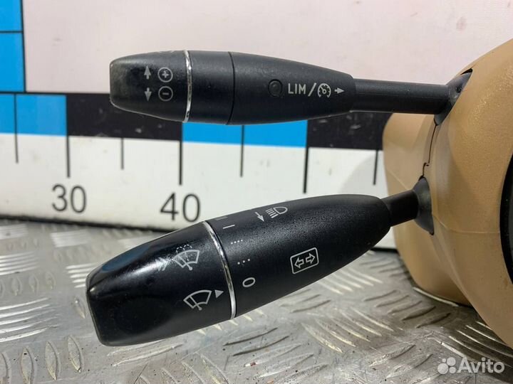 Б/У Переключатель подрулевой MB W204 2007-1#001