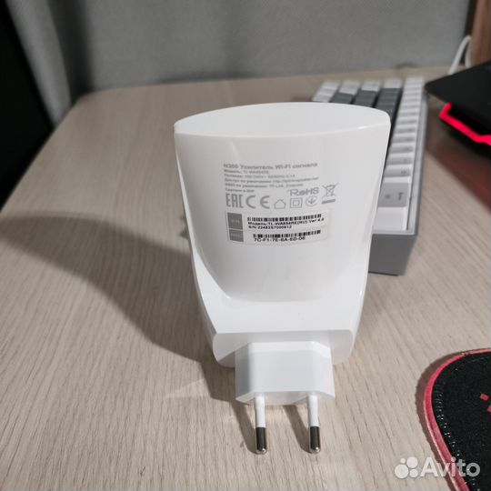 TP-Link Усилитель Wi-Fi-сигнала TL-WA854RE, белый