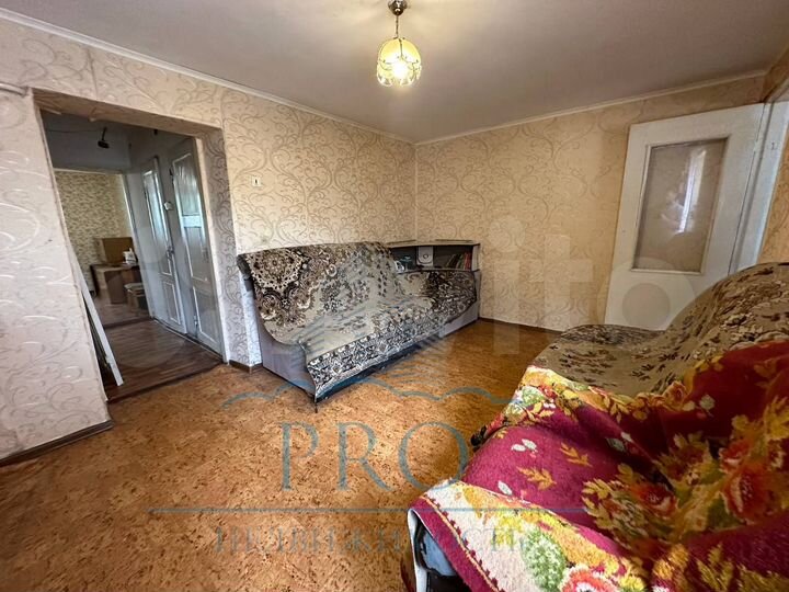 3-к. квартира, 96 м², 1/1 эт.