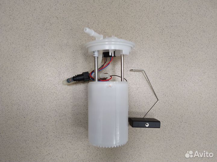 Насос топливный T111106610AB для Tiggo chery