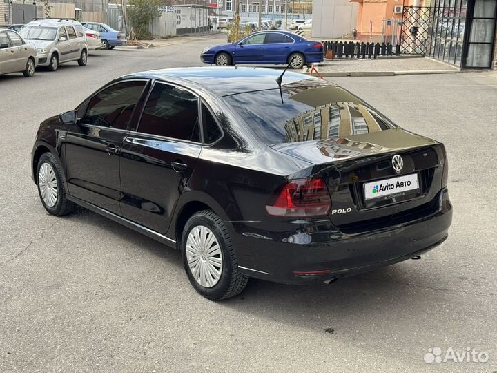 Volkswagen Polo 1.6 AT, 2015, 127 650 км