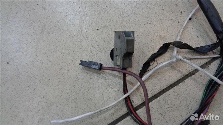 Проводка двери багажника Land Rover Discovery 3 2