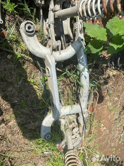 BMW 5 серия E39, задний подрамник