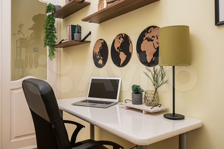 5-к. квартира, 140 м², 2/8 эт.