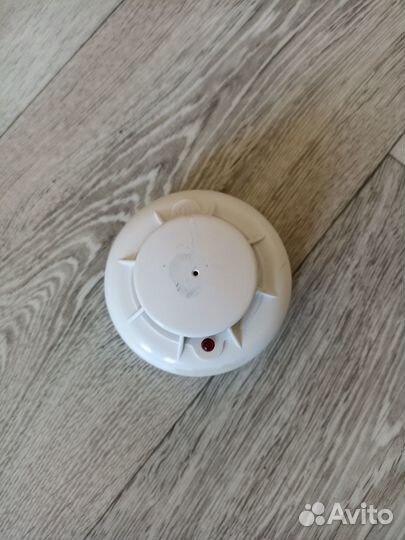 Продам пожарный извещатель