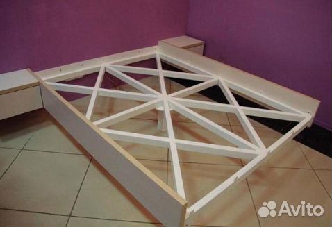 Парящая кровать