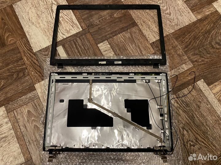 Крышка матрицы, рамка, петли Samsung NP-R780