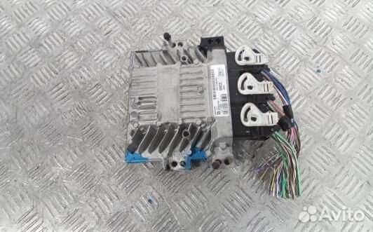 Блок управления двс ford focus 2 (8DN04PC01)