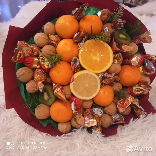 Съедобные букеты из разных продуктов