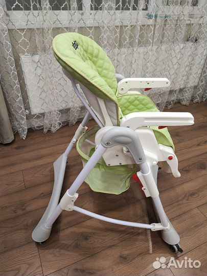 Стул для кормления