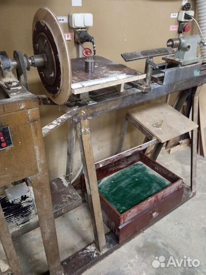 Станок токарный по дереву