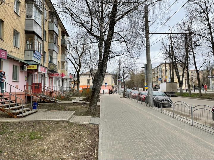 Торговая площадь, 42 м²