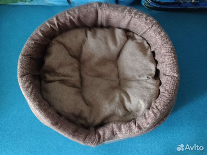 Лежанка для собак и кошек