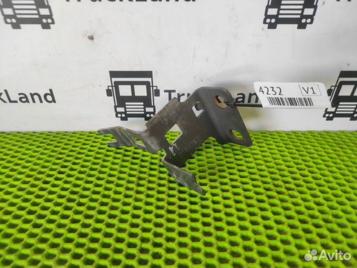 Кронштейн проводки шасси Volvo Fh 4