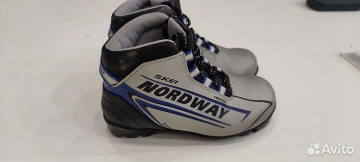 Лыжные ботинки 33 размер Nordway