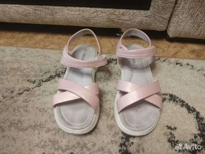 Сандали для девочки