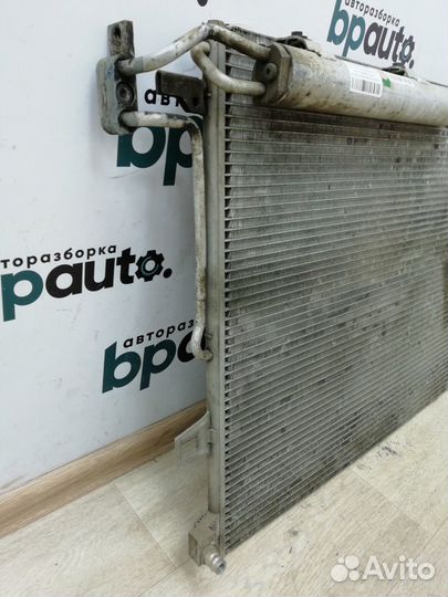 Радиатор кондиционера A2515000054 Mercedes-Benz