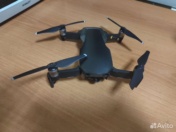 Квадрокоптер dji mavic air